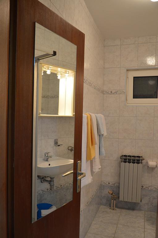 Apartments "Ruza" Vodice Zewnętrze zdjęcie