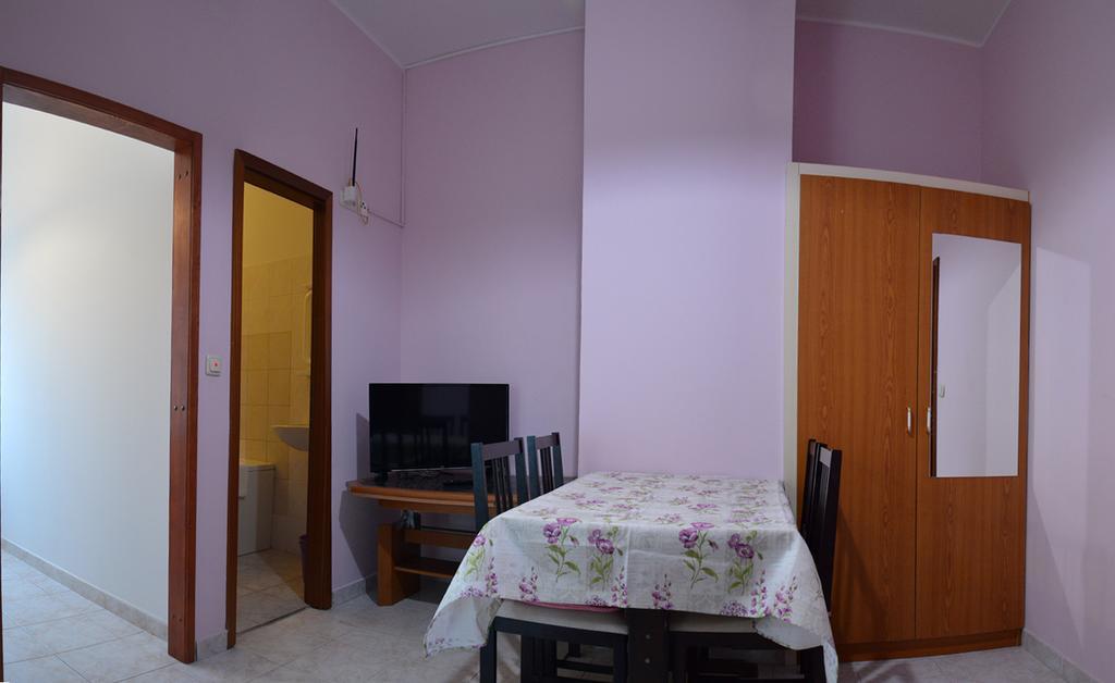 Apartments "Ruza" Vodice Zewnętrze zdjęcie