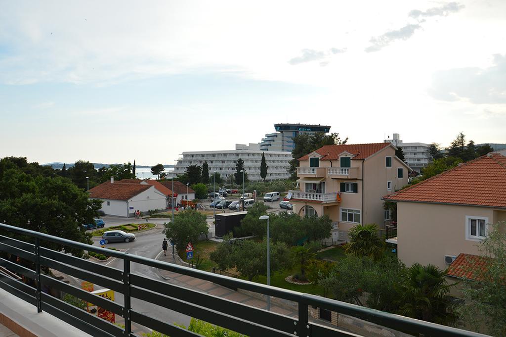 Apartments "Ruza" Vodice Zewnętrze zdjęcie